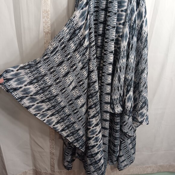 Diva Collection Womens size Medium Sleeveless Maxi Asymetrical bottom Dress E21 - Picture 5 of 16